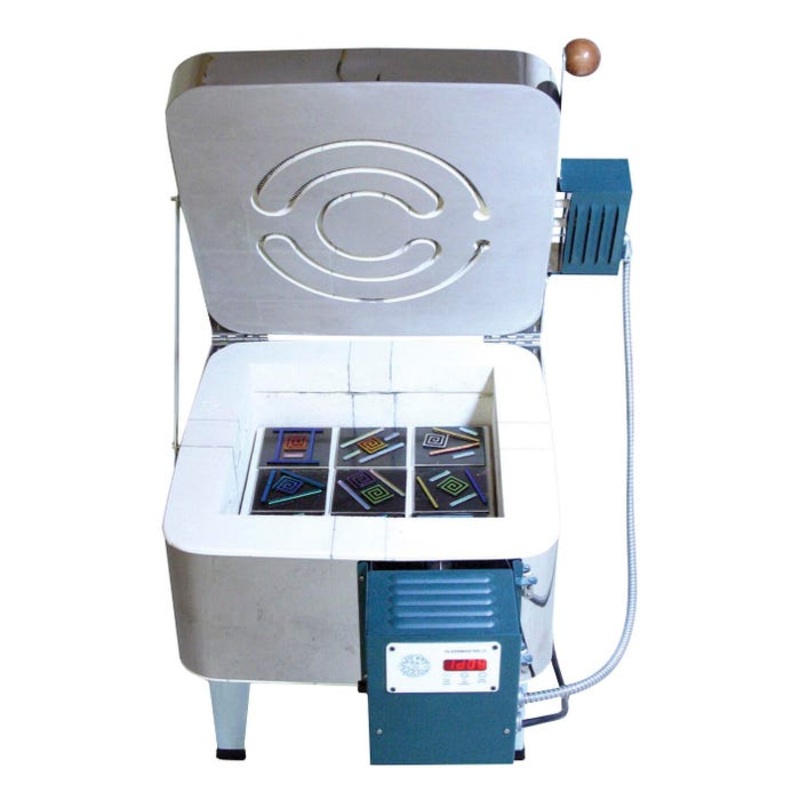 Skutt Glass Fusing Firebox 14 Kiln, 120 Volts, 15 Amps, 1725 Watts